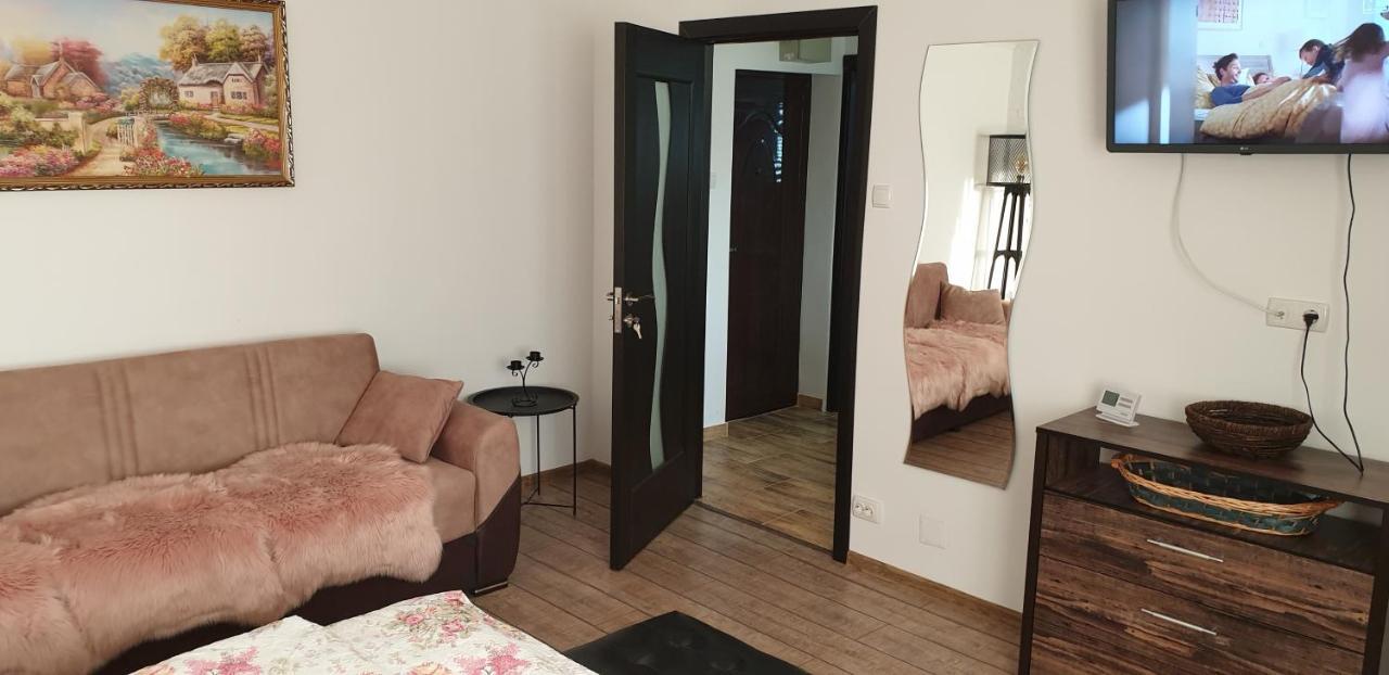 Garsoniera 1 Decembrie Leilighet Alba Iulia Eksteriør bilde